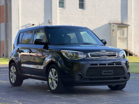 2015 Kia Soul +