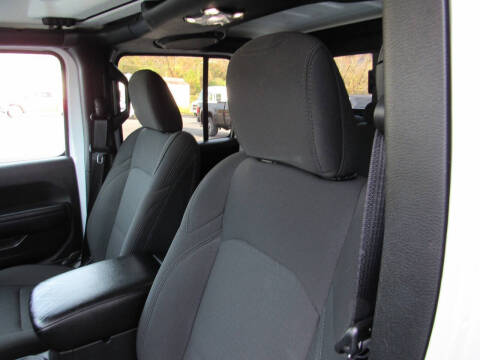 2023 Jeep Gladiator Sport S