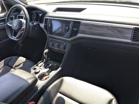 2021 Volkswagen Atlas Cross Sport SE 4Motion