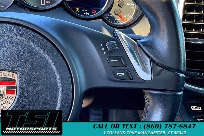 2014 Porsche Cayenne Platinum