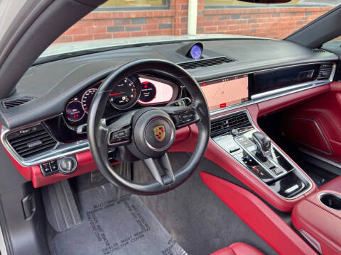 2021 Porsche Panamera