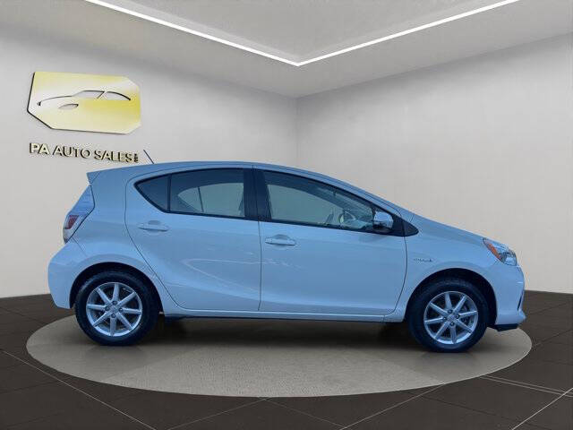 2012 Toyota Prius c Three