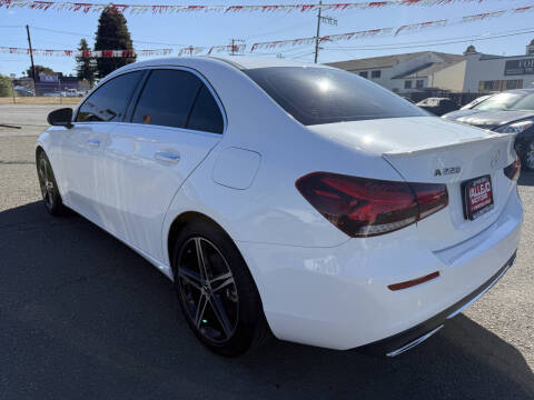 2022 Mercedes-Benz A-Class A 220