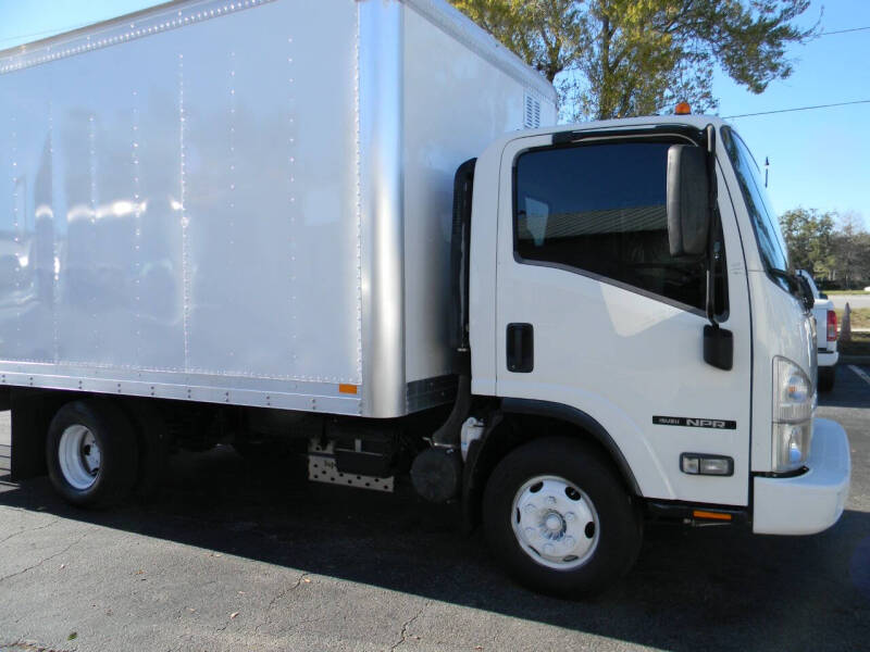 2016 Isuzu NPR