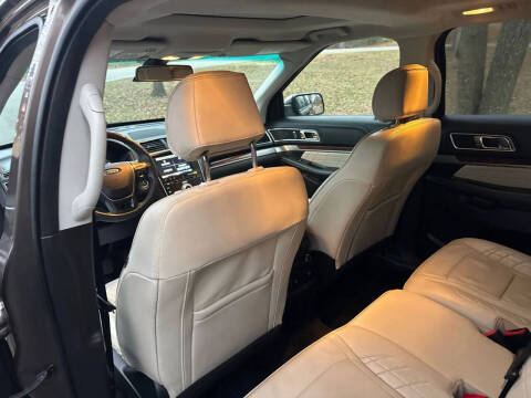 2016 Ford Explorer Platinum