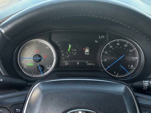 2024 Toyota Venza LE