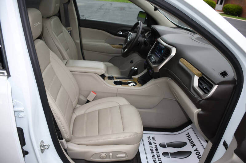 2019 GMC Acadia Denali