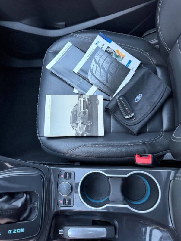 2014 Ford Escape Titanium