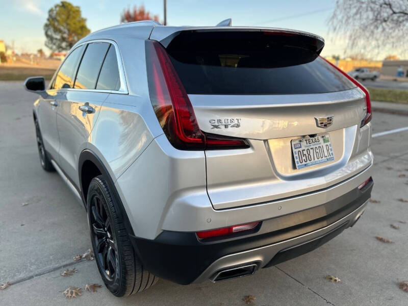 2020 Cadillac XT4 Premium Luxury