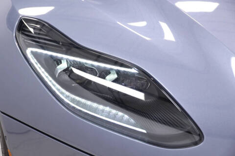 2019 Aston Martin DB11 V8