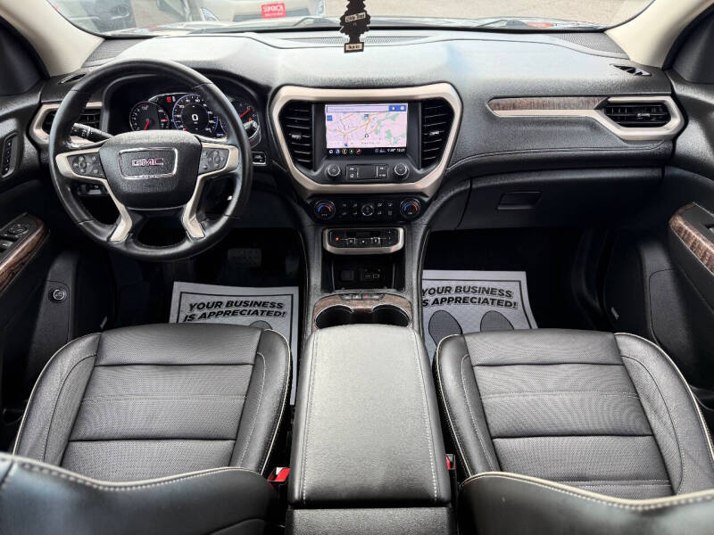 2020 GMC Acadia Denali