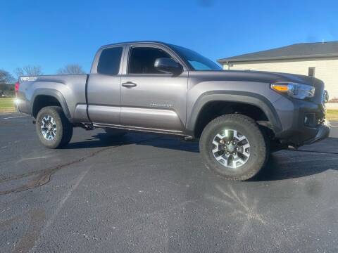 2016 Toyota Tacoma for sale at Tennessee Valley Wholesale Autos LLC in Huntsville AL