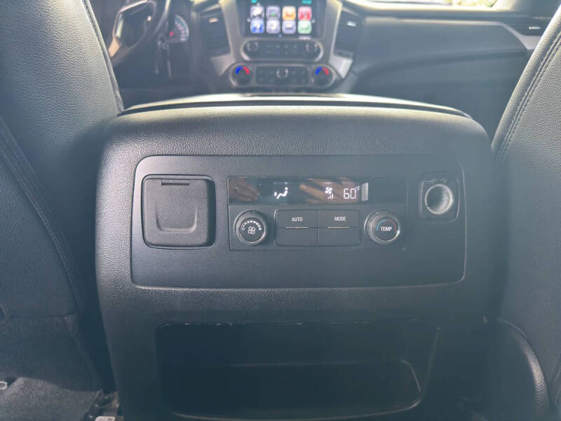 2018 Chevrolet Suburban LS