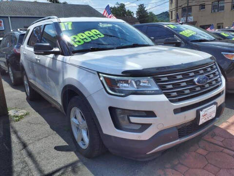 2017 Ford Explorer for sale at M & R Auto Sales INC. in North Plainfield NJ