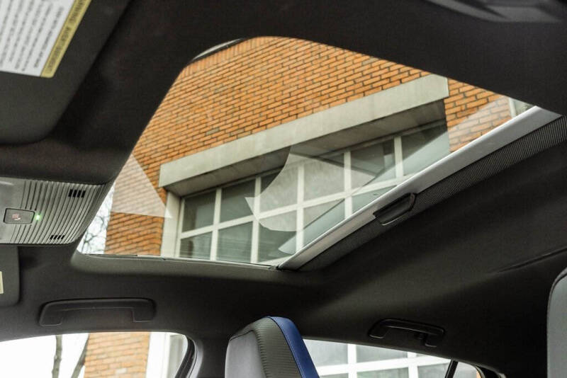 2024 Volkswagen Golf R 4Motion