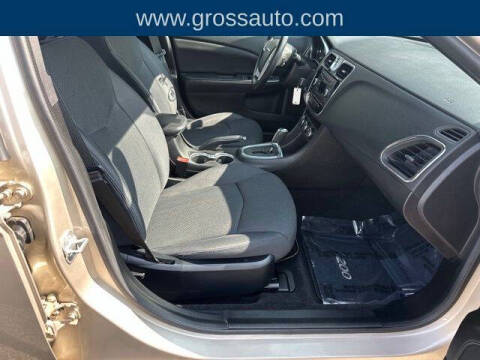 2014 Chrysler 200 Touring