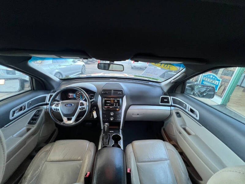 2014 Ford Explorer XLT