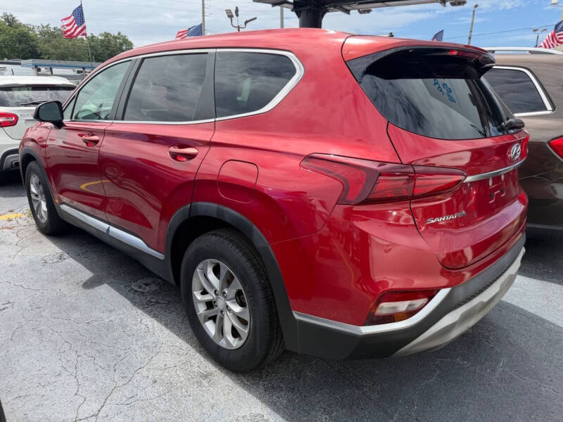 2019 Hyundai Santa Fe SE 2.4L