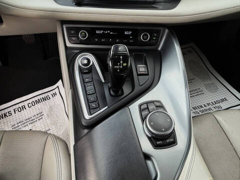 2015 BMW i8