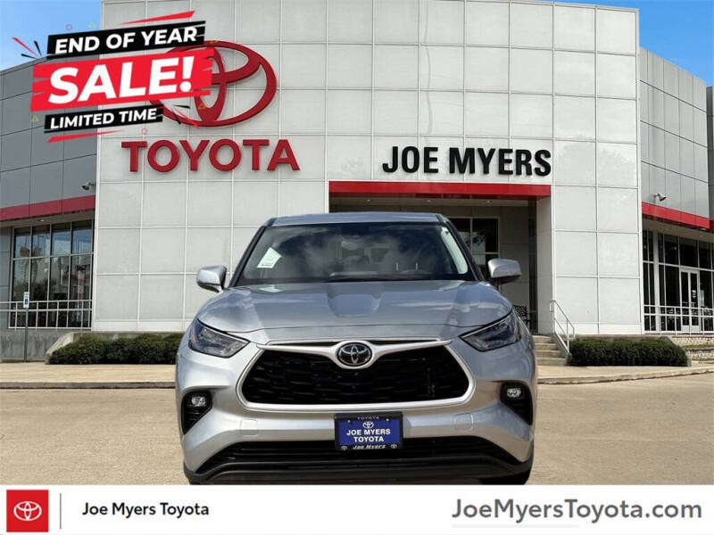 2025 Toyota Highlander LE