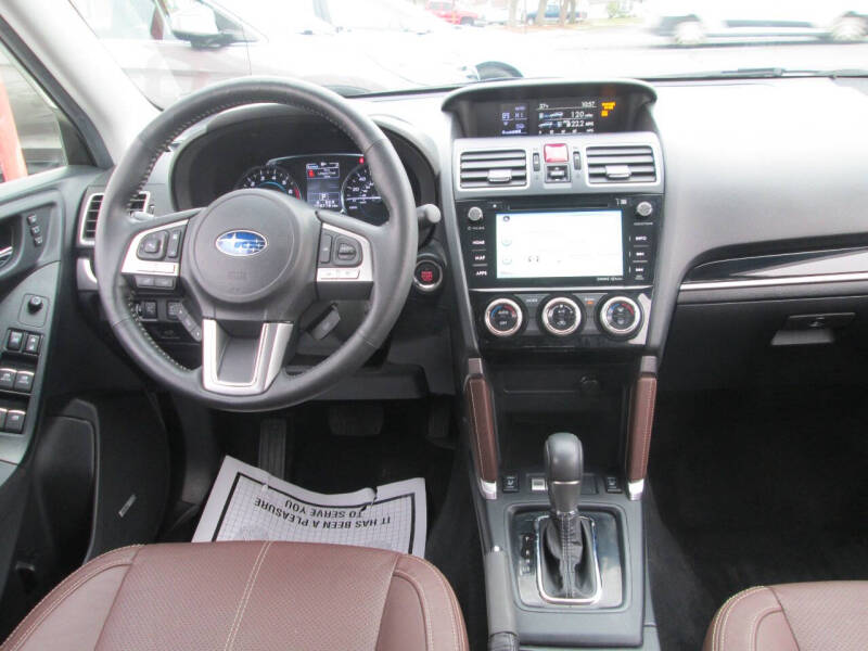 2017 Subaru Forester 2.5i Touring