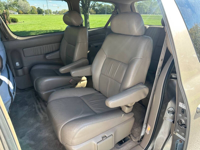 1998 Toyota Sienna LE