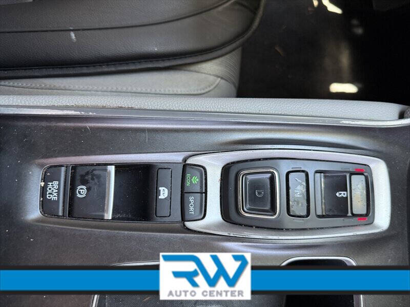 2019 Honda Accord Hybrid EX