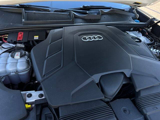 2021 Audi Q8 quattro Premium Plus 55 TFSI