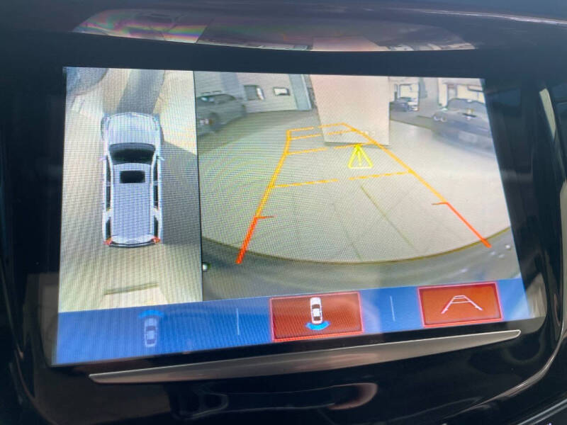 2018 Cadillac Escalade ESV Luxury