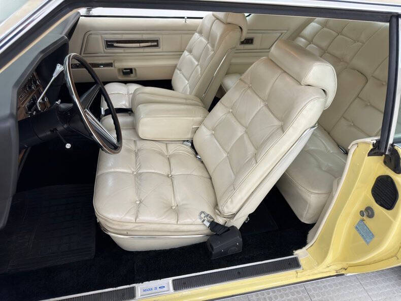1973 Lincoln Continental
