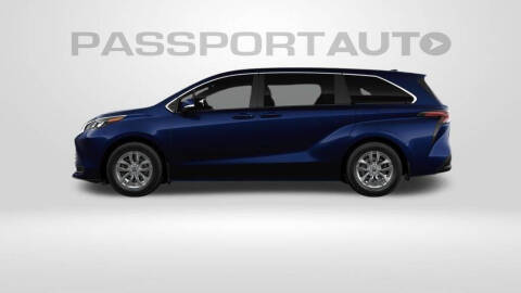 2026 Toyota Sienna LE 8-Passenger