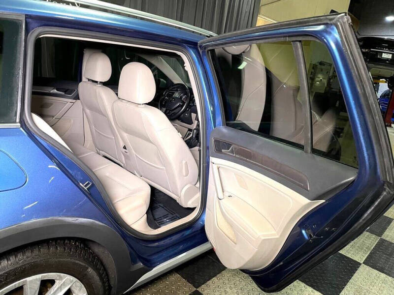 2017 Volkswagen Golf Alltrack