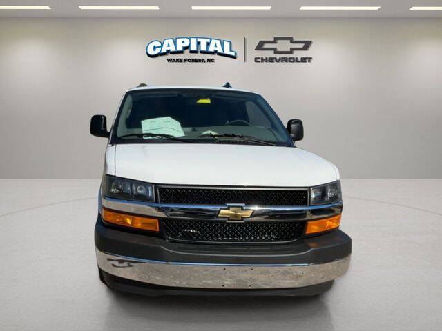 2025 Chevrolet Express 2500