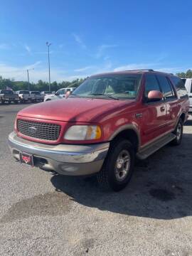 2000 Ford Expedition for sale at LEE AUTO SALES in McAlester OK