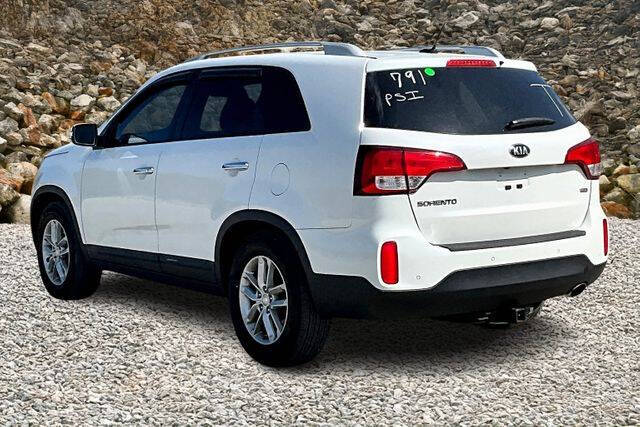 2015 Kia Sorento LX