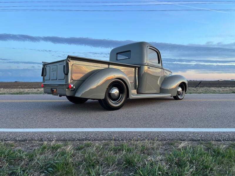 1941 Ford n/a