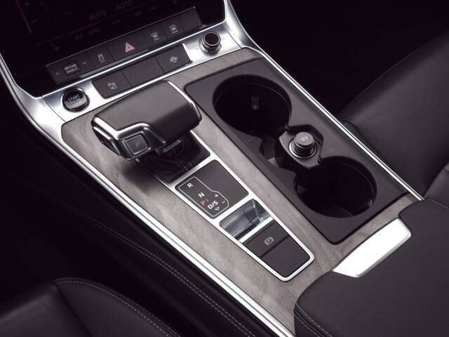 2024 Audi A6 quattro Premium Plus 45 TFSI