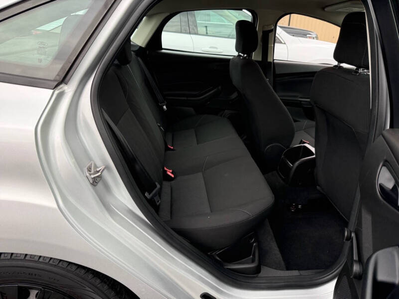 2016 Ford Focus S