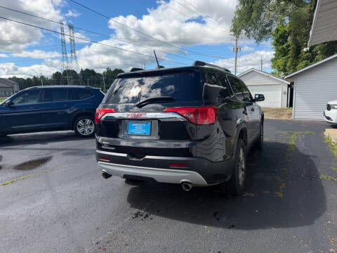 2017 GMC Acadia SLE-2