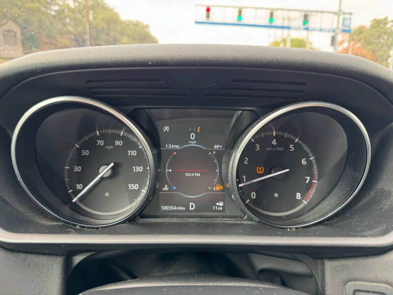 2020 Land Rover Discovery SE