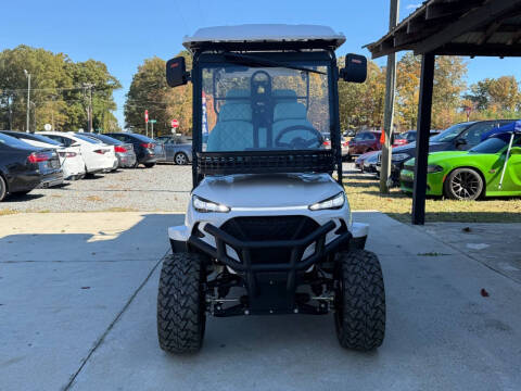 2024 Skye Performance Bolt Series XL