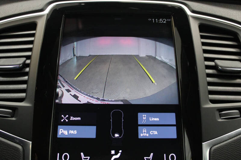 2020 Volvo XC90 T5 Momentum