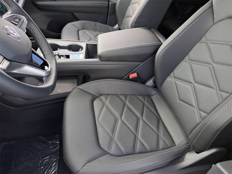 2026 Volkswagen Atlas Cross Sport SE