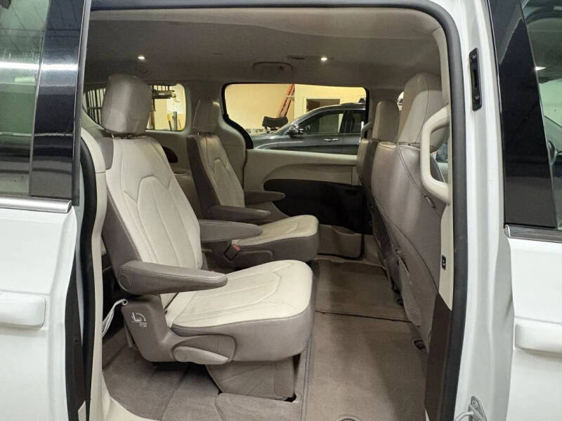 2017 Chrysler Pacifica
