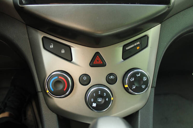 2012 Chevrolet Sonic LT