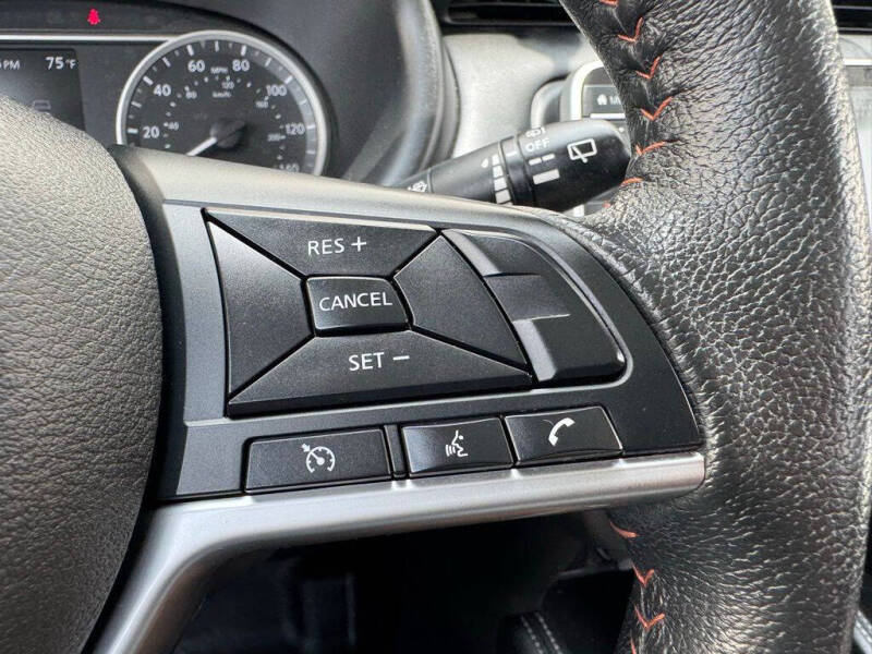 2018 Nissan Kicks SR