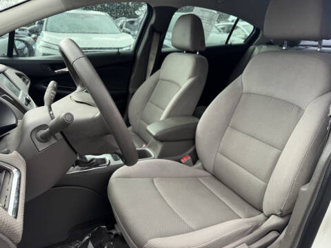 2016 Chevrolet Cruze LS Auto