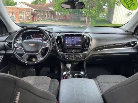 2021 Chevrolet Traverse LT Cloth