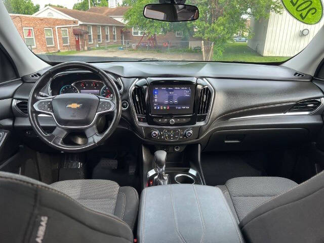 2021 Chevrolet Traverse LT Cloth