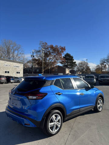 2021 Nissan Kicks S